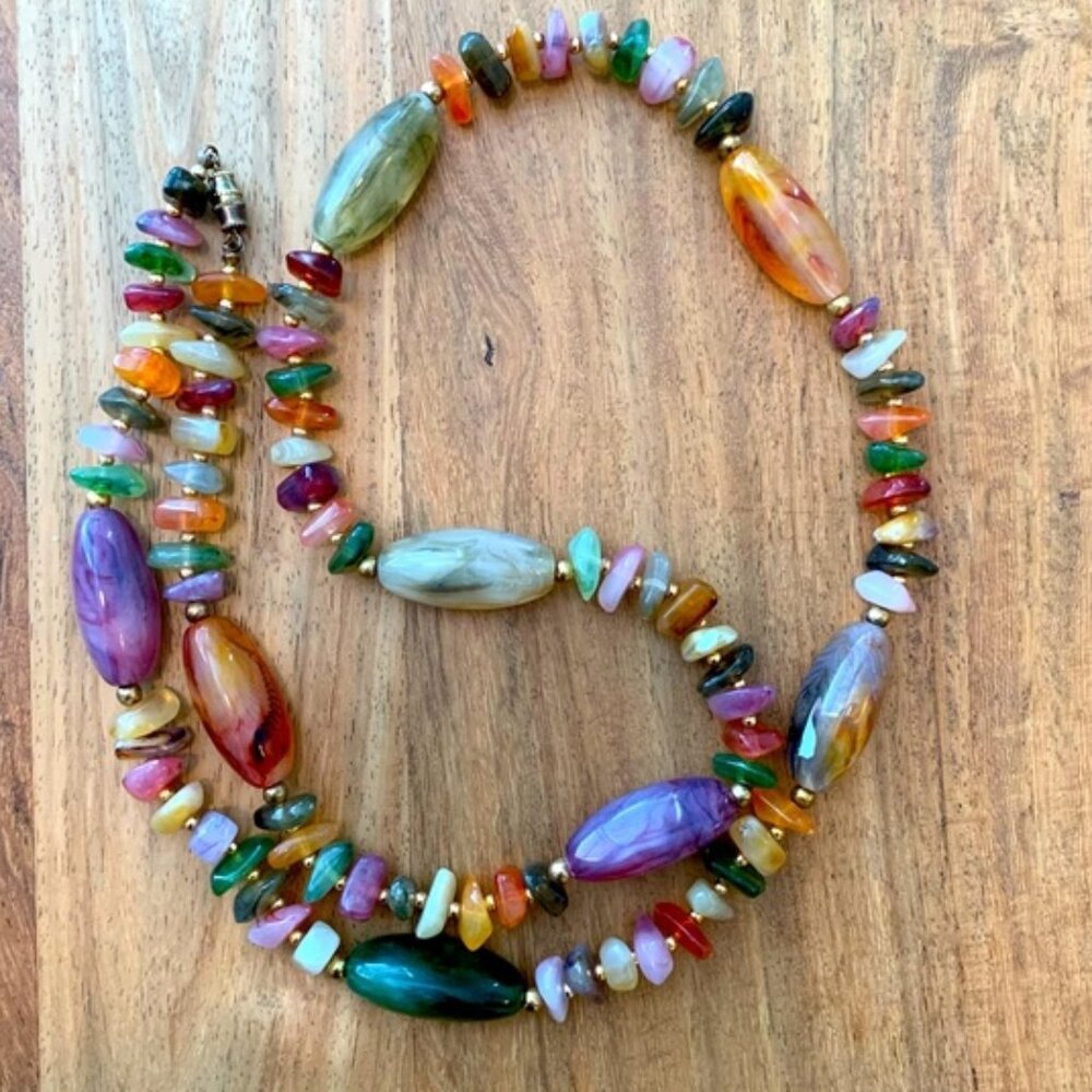 Lucite Stone Vintage Necklace